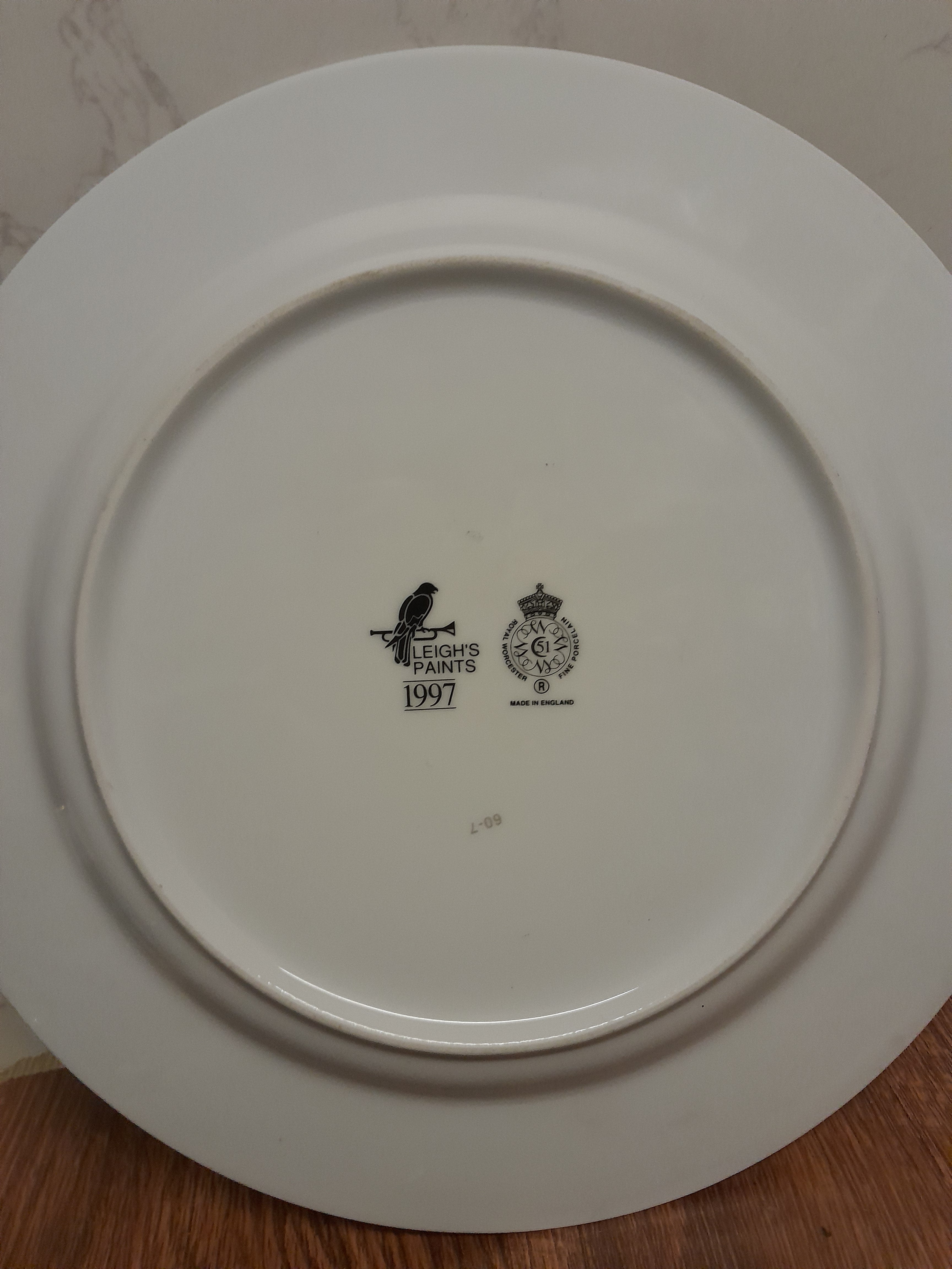 Royal Worcester Evesham Pattern plate for Leigh paints 26cm